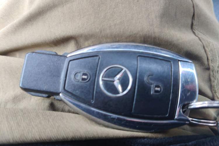 Used Mercedes-Benz GLK-Class 2014 GLK 200 Standard Model Vehicle Key