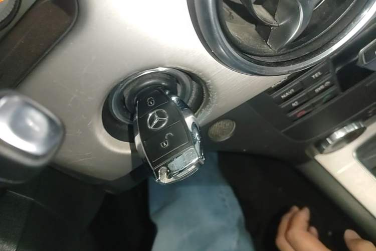 Used Mercedes-Benz GLK-Class 2014 GLK 200 Standard Model Vehicle Key