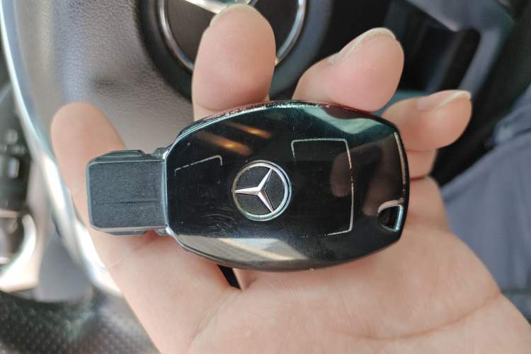 Used Mercedes-Benz GLK-Class 2014 GLK 200 Standard Model Vehicle Key