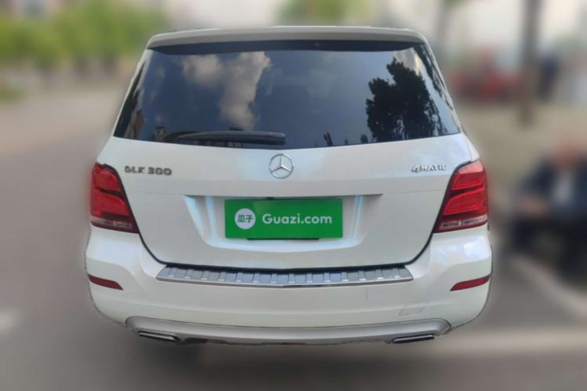 Used Mercedes-Benz GLK-Class 2014 GLK 260 4MATIC Dynamic Model Exterior 4