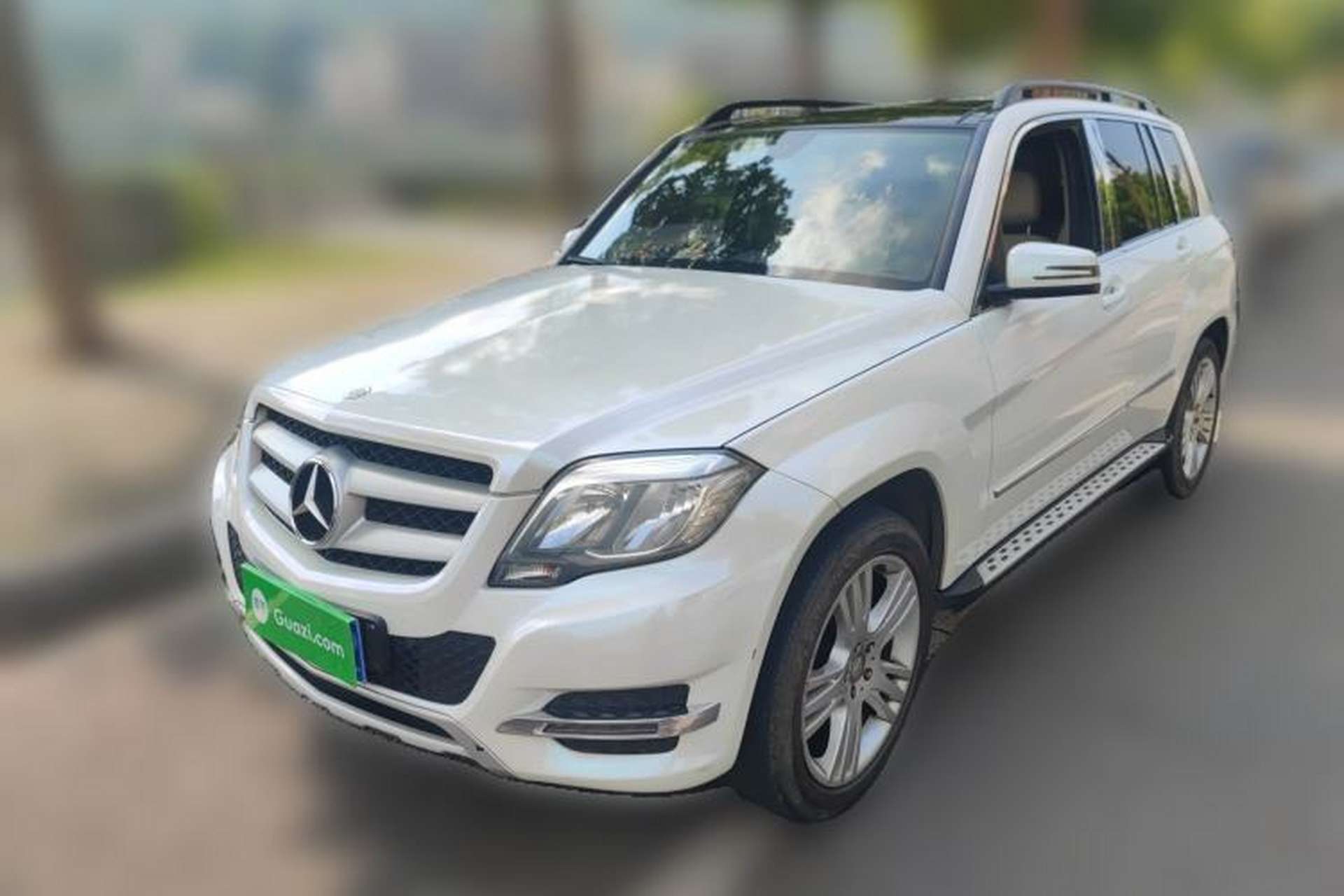 Used Mercedes-Benz GLK-Class 2014 GLK 260 4MATIC Dynamic Model Front Left 45 Deg