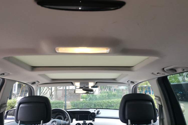 Used Mercedes-Benz GLK-Class 2014 GLK 260 4MATIC Dynamic Model Headliner