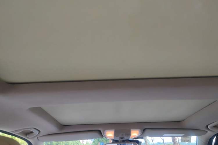 Used Mercedes-Benz GLK-Class 2014 GLK 260 4MATIC Dynamic Model Headliner