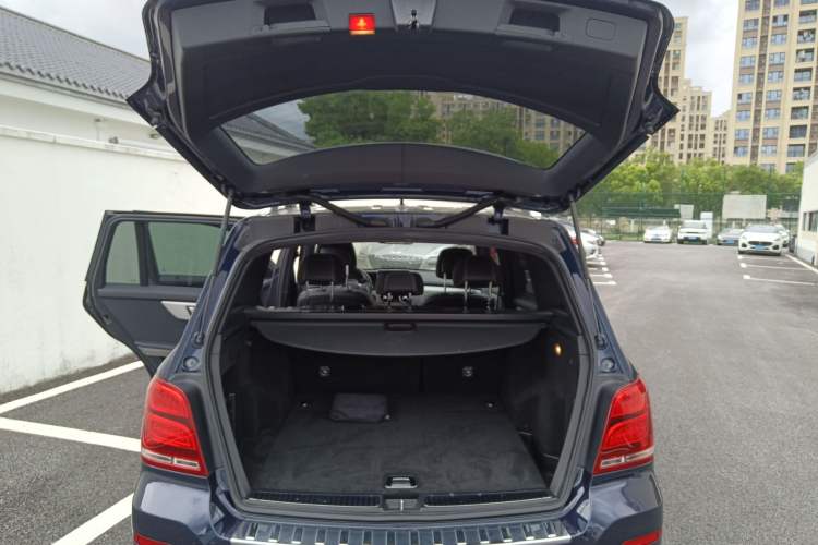 Used Mercedes-Benz GLK-Class 2014 GLK 200 Standard Model Interior 8