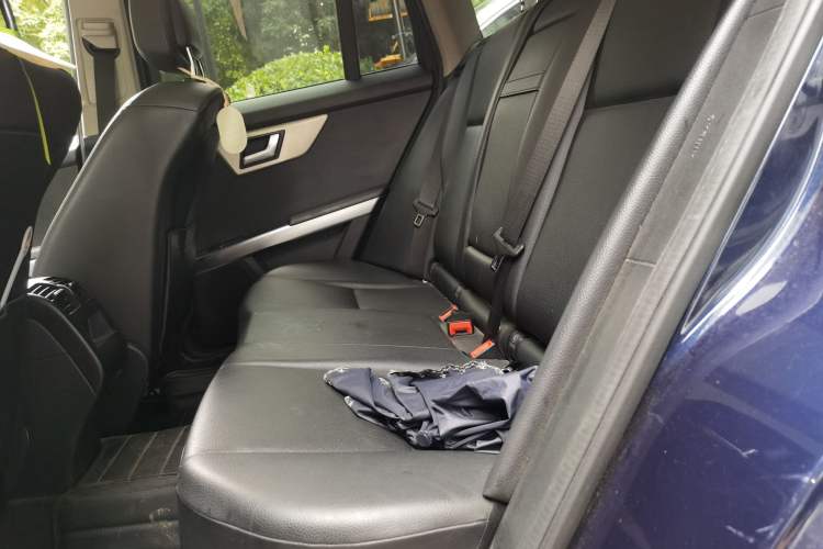 Used Mercedes-Benz GLK-Class 2014 GLK 260 4MATIC Dynamic Model Left Rear Seat