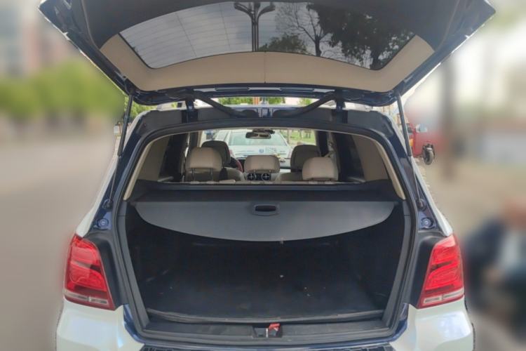 Used Mercedes-Benz GLK-Class 2014 GLK 260 4MATIC Dynamic Model Trunk