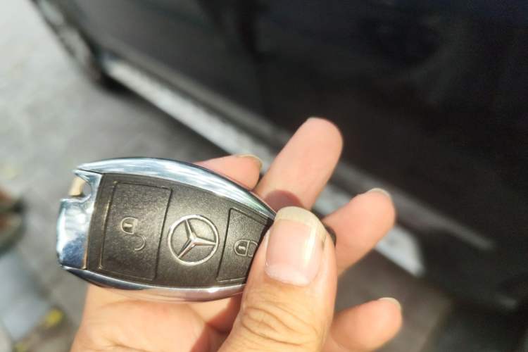 Used Mercedes-Benz GLK-Class 2014 GLK 260 4MATIC Dynamic Model Vehicle Key