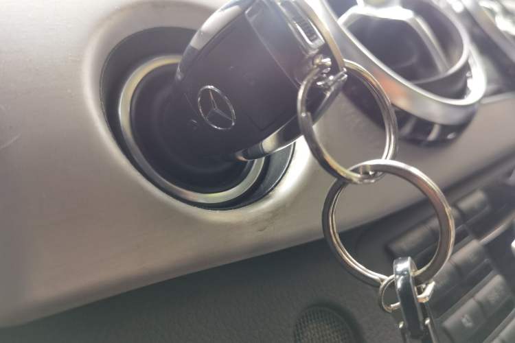 Used Mercedes-Benz GLK-Class 2014 GLK 260 4MATIC Dynamic Model Vehicle Key