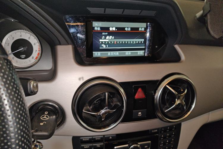 Used Mercedes-Benz GLK-Class 2014 GLK 260 4MATIC Dynamic Model Audio And AC Panel
