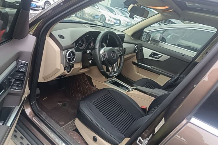 Used Mercedes-Benz GLK-Class 2014 GLK 200 Standard Model Driver Seat