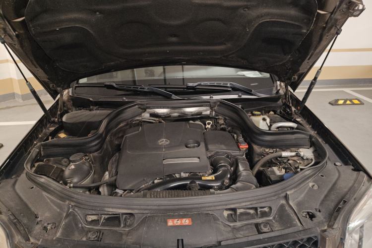 Used Mercedes-Benz GLK-Class 2014 GLK 260 4MATIC Dynamic Model Engine Bay