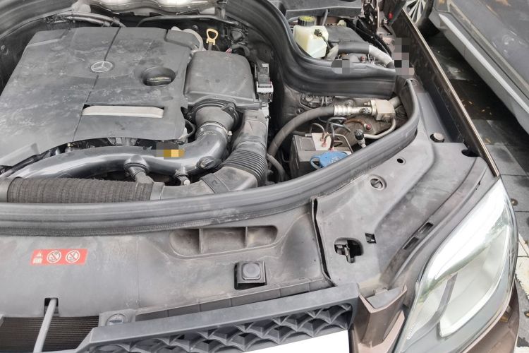 Used Mercedes-Benz GLK-Class 2014 GLK 200 Standard Model Engine Bay Left