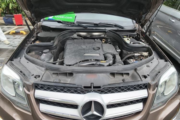 Used Mercedes-Benz GLK-Class 2014 GLK 200 Standard Model Engine Bay