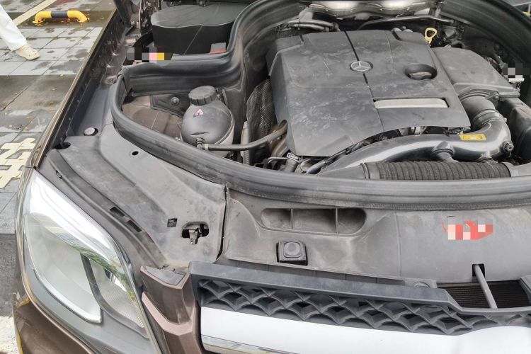 Used Mercedes-Benz GLK-Class 2014 GLK 200 Standard Model Engine Bay Right