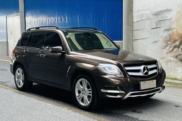 Used Mercedes-Benz GLK-Class 2014 GLK 260 4MATIC Dynamic Model Exterior 2