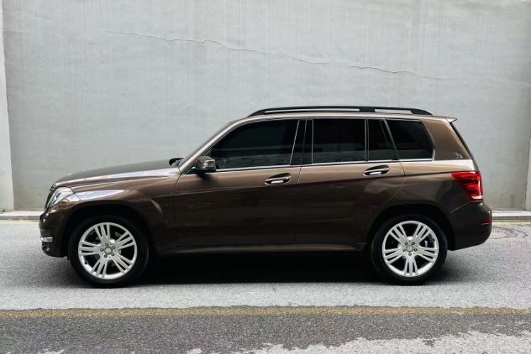 Used Mercedes-Benz GLK-Class 2014 GLK 260 4MATIC Dynamic Model Exterior 3