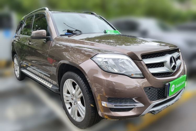 Used Mercedes-Benz GLK-Class 2014 GLK 200 Standard Model Front Right 45 Deg