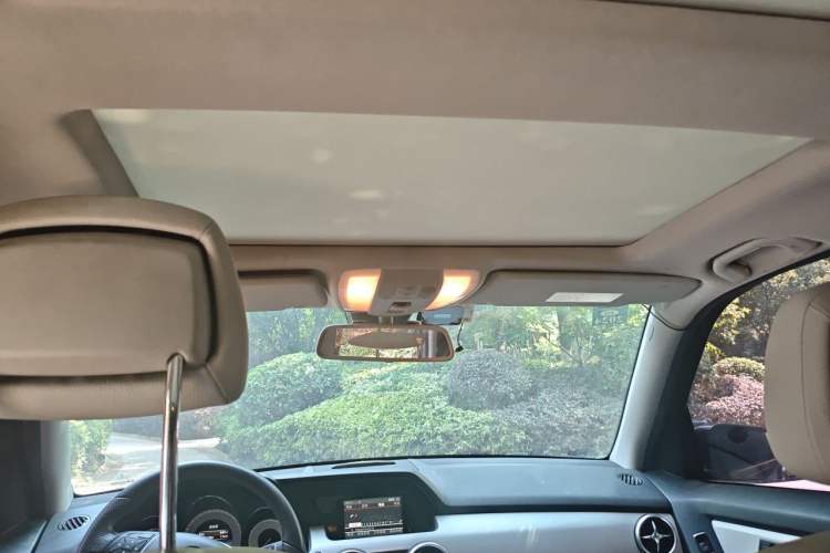 Used Mercedes-Benz GLK-Class 2014 GLK 260 4MATIC Dynamic Model Headliner