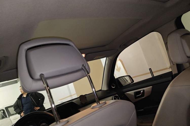 Used Mercedes-Benz GLK-Class 2014 GLK 260 4MATIC Dynamic Model Headliner