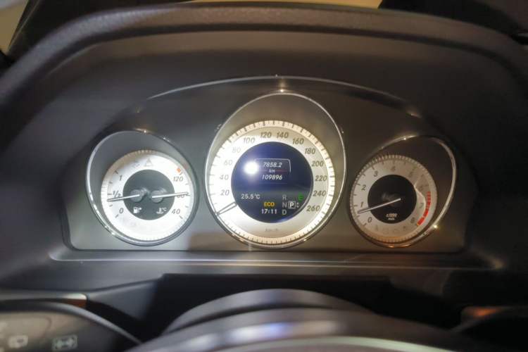 Used Mercedes-Benz GLK-Class 2014 GLK 200 Standard Model Instrument Cluster