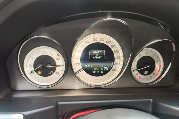 Used Mercedes-Benz GLK-Class 2014 GLK 200 Standard Model Instrument Cluster