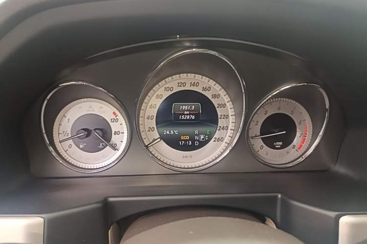 Used Mercedes-Benz GLK-Class 2014 GLK 200 Standard Model Instrument Cluster
