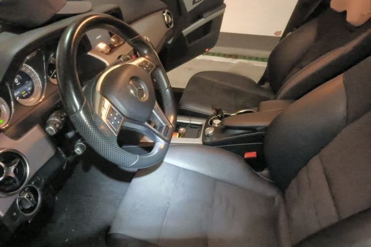 Used Mercedes-Benz GLK-Class 2014 GLK 200 Standard Model Left Front Seat