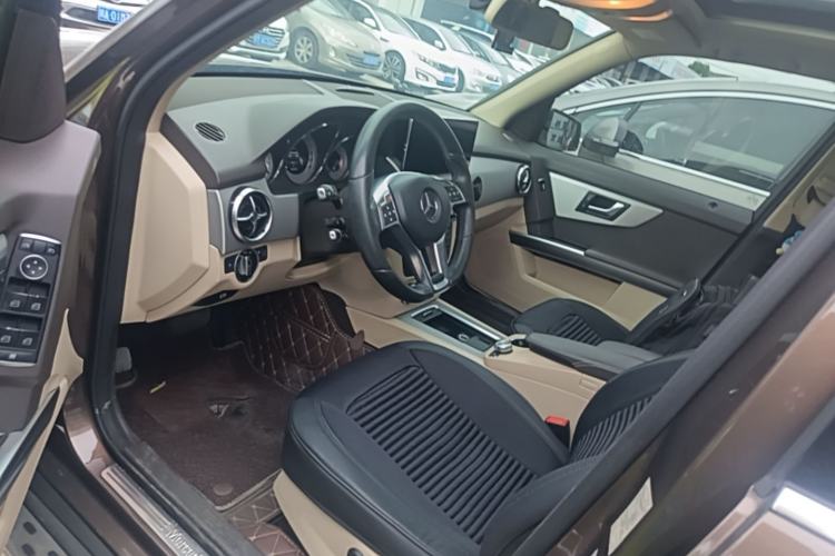 Used Mercedes-Benz GLK-Class 2014 GLK 200 Standard Model Left Front Seat