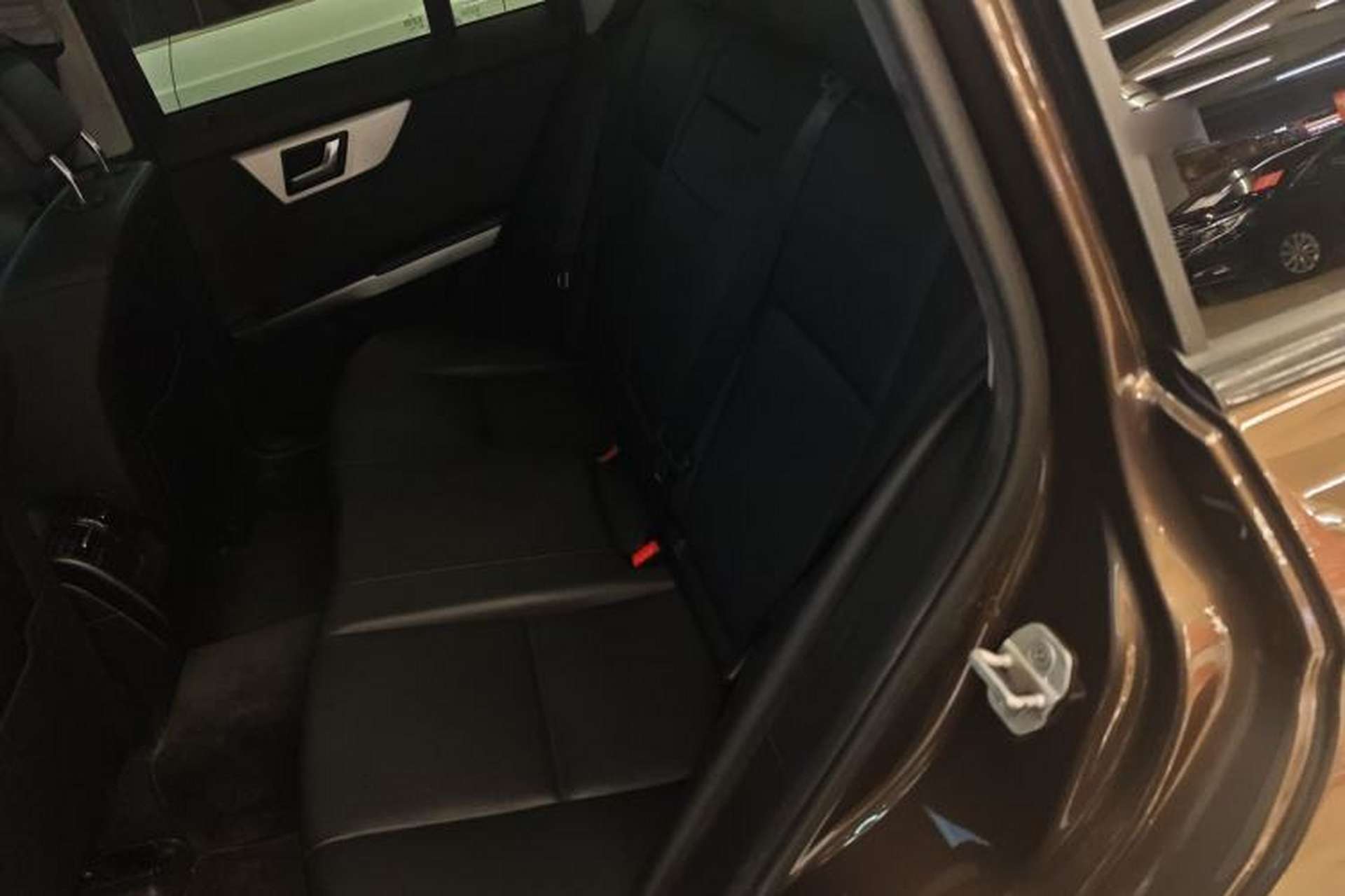 Used Mercedes-Benz GLK-Class 2014 GLK 260 4MATIC Dynamic Model Left Rear Seat