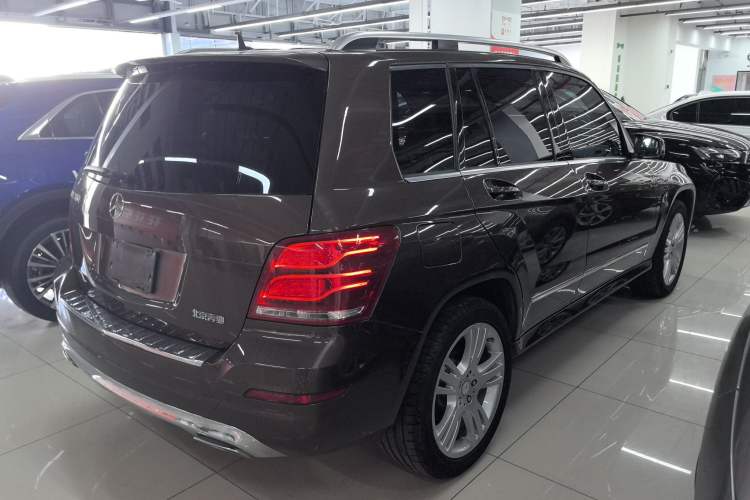 Used Mercedes-Benz GLK-Class 2014 GLK 200 Standard Model Rear Right 45 Deg