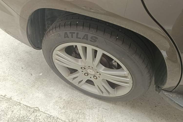 Used Mercedes-Benz GLK-Class 2014 GLK 260 4MATIC Dynamic Model Right Rear Wheel Hub