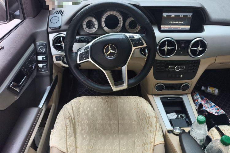 Used Mercedes-Benz GLK-Class 2014 GLK 200 Standard Model Steering Wheel