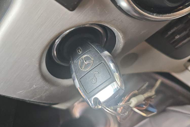 Used Mercedes-Benz GLK-Class 2014 GLK 260 4MATIC Dynamic Model Vehicle Key