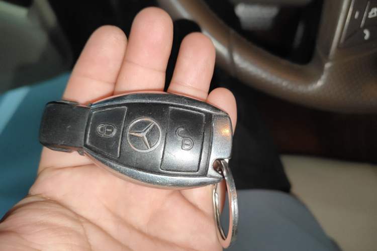 Used Mercedes-Benz GLK-Class 2014 GLK 260 4MATIC Dynamic Model Vehicle Key