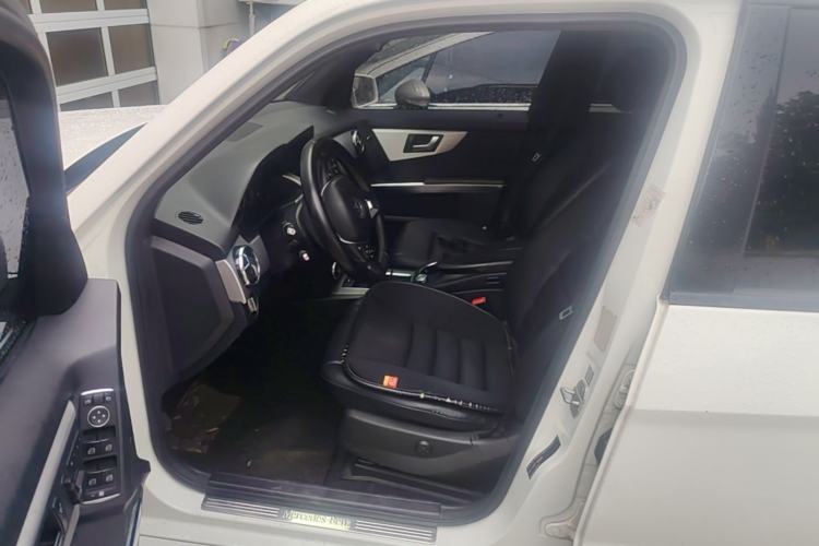 Used Mercedes-Benz GLK-Class 2014 GLK 260 4MATIC Dynamic Model Left Front Seat