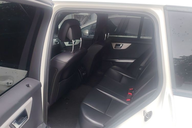 Used Mercedes-Benz GLK-Class 2014 GLK 260 4MATIC Dynamic Model Left Rear Seat