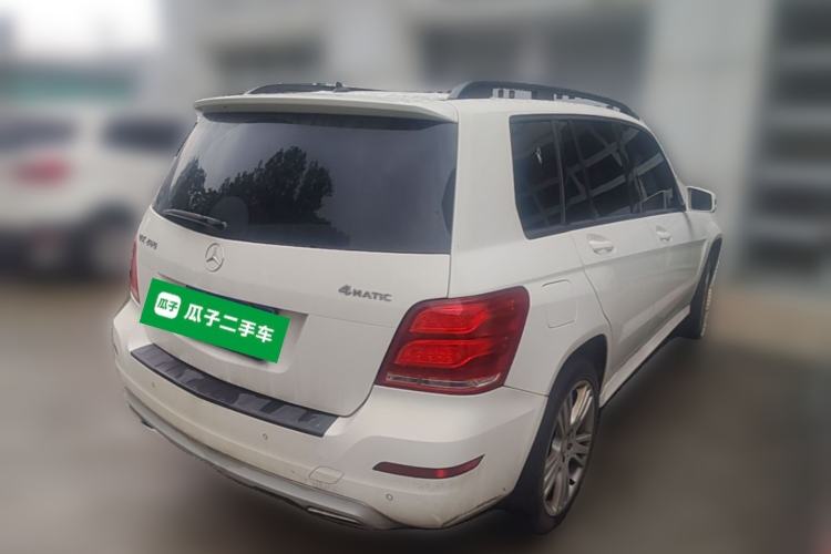 Used Mercedes-Benz GLK-Class 2014 GLK 260 4MATIC Dynamic Model Rear Right 45 Deg