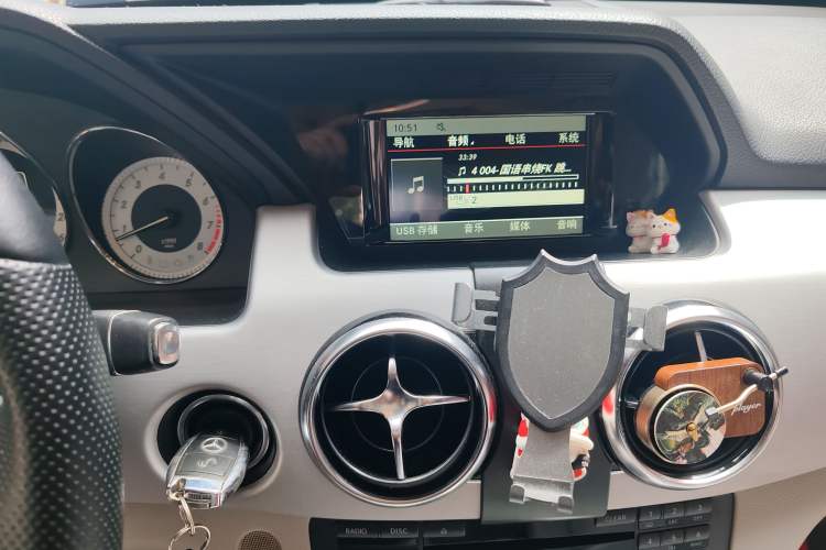 Used Mercedes-Benz GLK-Class 2014 GLK 260 4MATIC Dynamic Model Audio And AC Panel