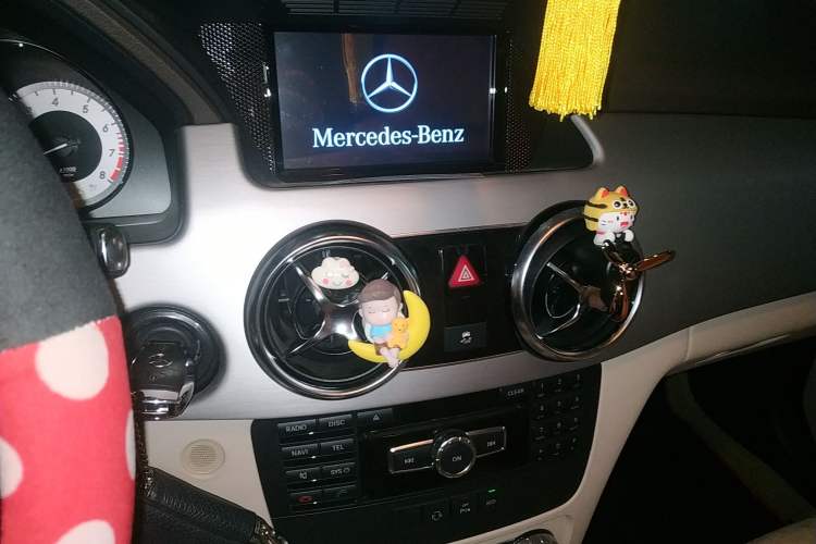 Used Mercedes-Benz GLK-Class 2014 GLK 260 4MATIC Dynamic Model Audio And AC Panel