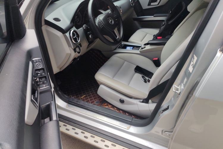 Used Mercedes-Benz GLK-Class 2014 GLK 260 4MATIC Dynamic Model Driver Seat