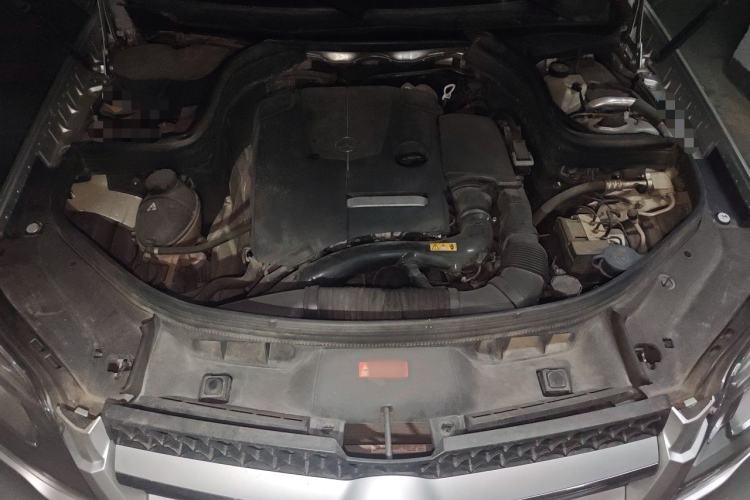 Used Mercedes-Benz GLK-Class 2014 GLK 200 Standard Model Engine Bay