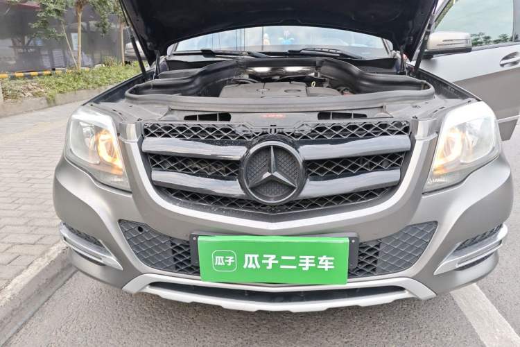 Used Mercedes-Benz GLK-Class 2014 GLK 260 4MATIC Dynamic Model Engine Bay