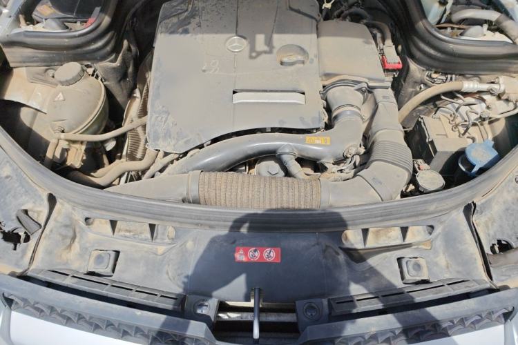 Used Mercedes-Benz GLK-Class 2014 GLK 260 4MATIC Dynamic Model Engine Bay