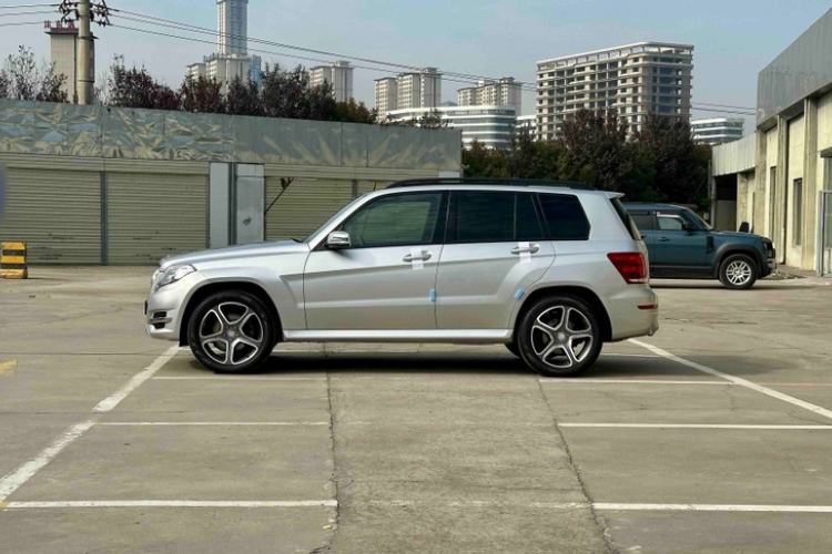 Used Mercedes-Benz GLK-Class 2014 GLK 260 4MATIC Dynamic Model Exterior 3