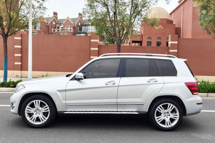Used Mercedes-Benz GLK-Class 2014 GLK 200 Standard Model Exterior 3