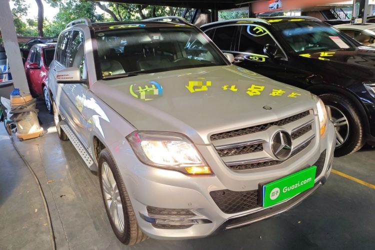 Used Mercedes-Benz GLK-Class 2014 GLK 200 Standard Model Front Right 45 Deg