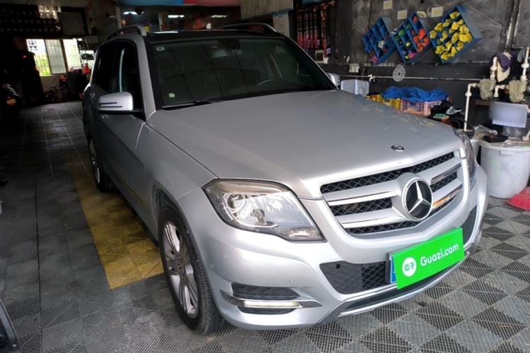 Used Mercedes-Benz GLK-Class 2014 GLK 200 Standard Model Front Right 45 Deg