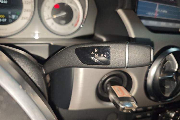 Used Mercedes-Benz GLK-Class 2014 GLK 200 Standard Model Gear Lever