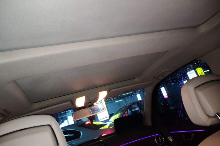 Used Mercedes-Benz GLK-Class 2014 GLK 260 4MATIC Dynamic Model Headliner