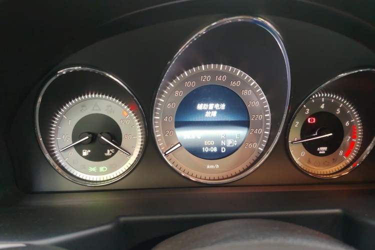Used Mercedes-Benz GLK-Class 2014 GLK 200 Standard Model Instrument Cluster